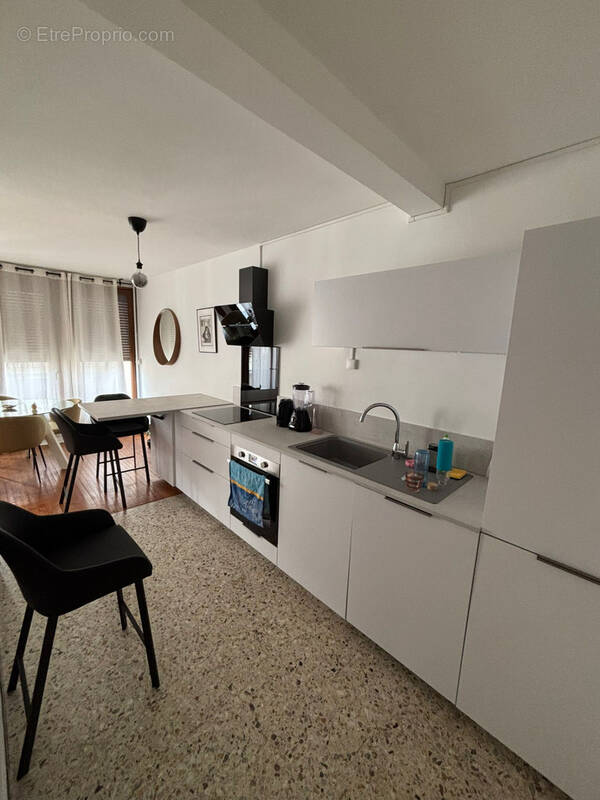 Appartement à SAINT-ETIENNE