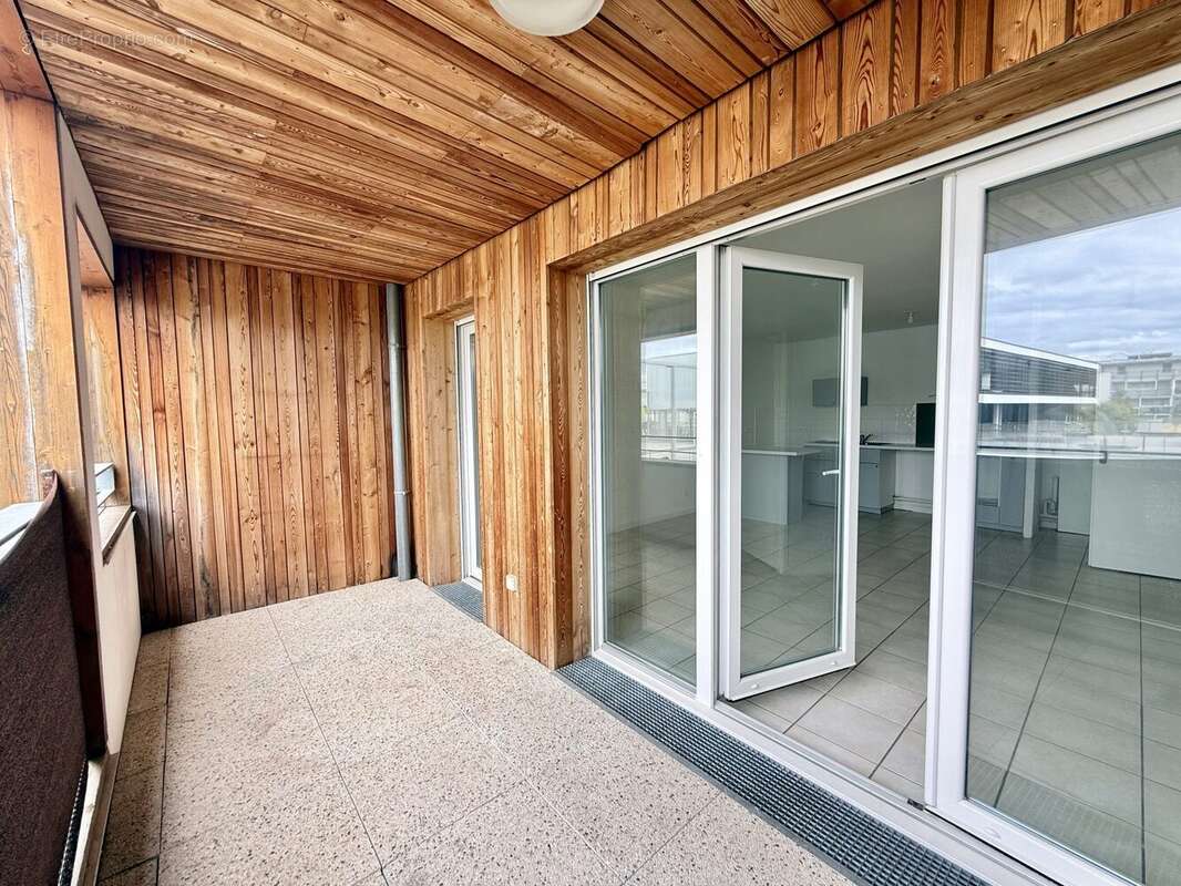 Appartement 66 m² à Floirac  - photo 3