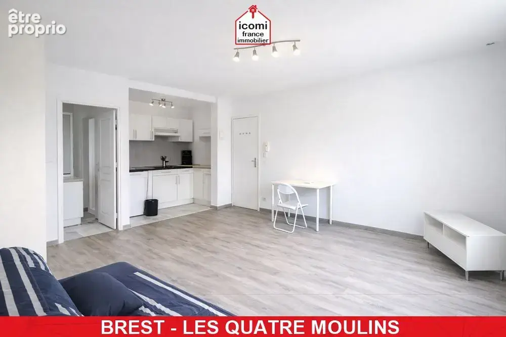 Finistere - brest (29200) - a vendre - appartement studio de 25 m² avec vue mer dernier etage en dalle beton - excellent dpe : b - photo 2