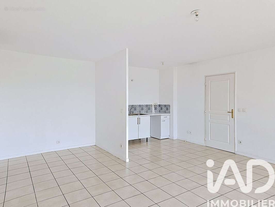 Photo 5 - Appartement à VILLEURBANNE