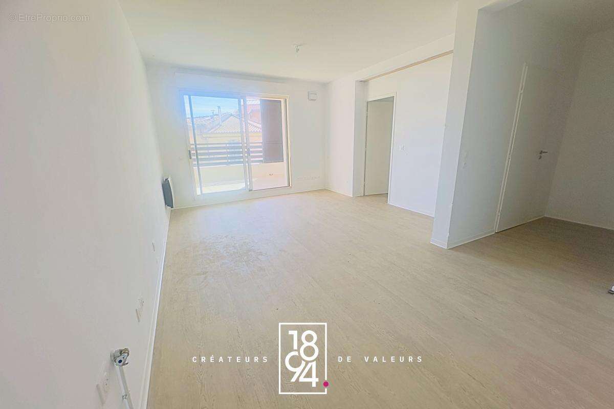 Appartement à NIMES