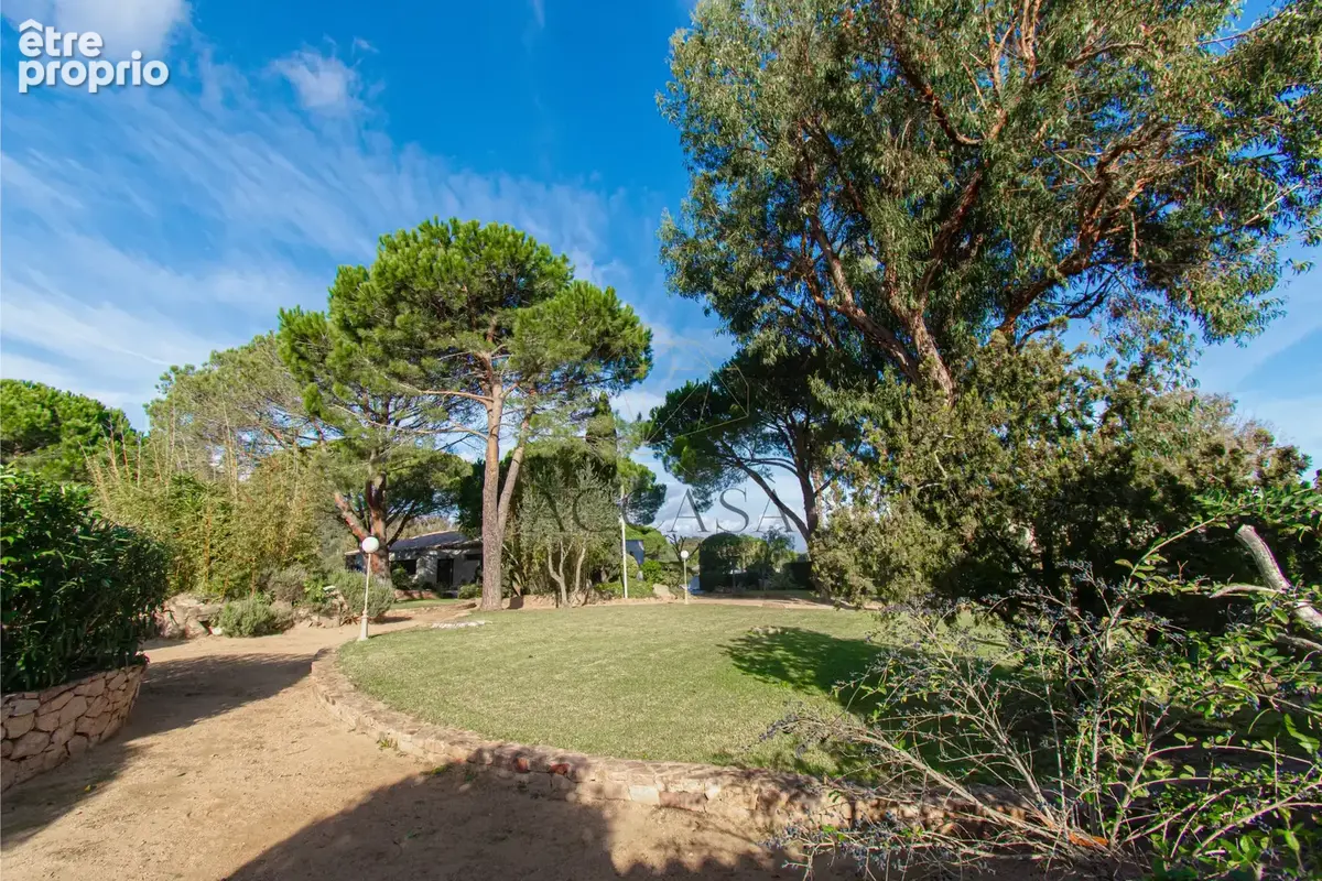 Palombaggia   N12 : Charmante mini-villa de plain-pied entièrement rénovée au sein d’une résidence sécurisée a - photo 15