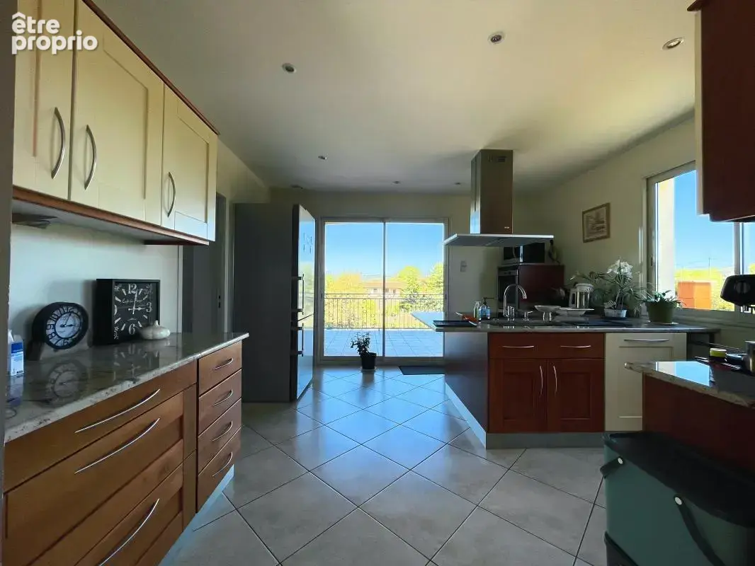 Maison 6 pièces 200 m² à vendre à Castres (81100) - photo 8