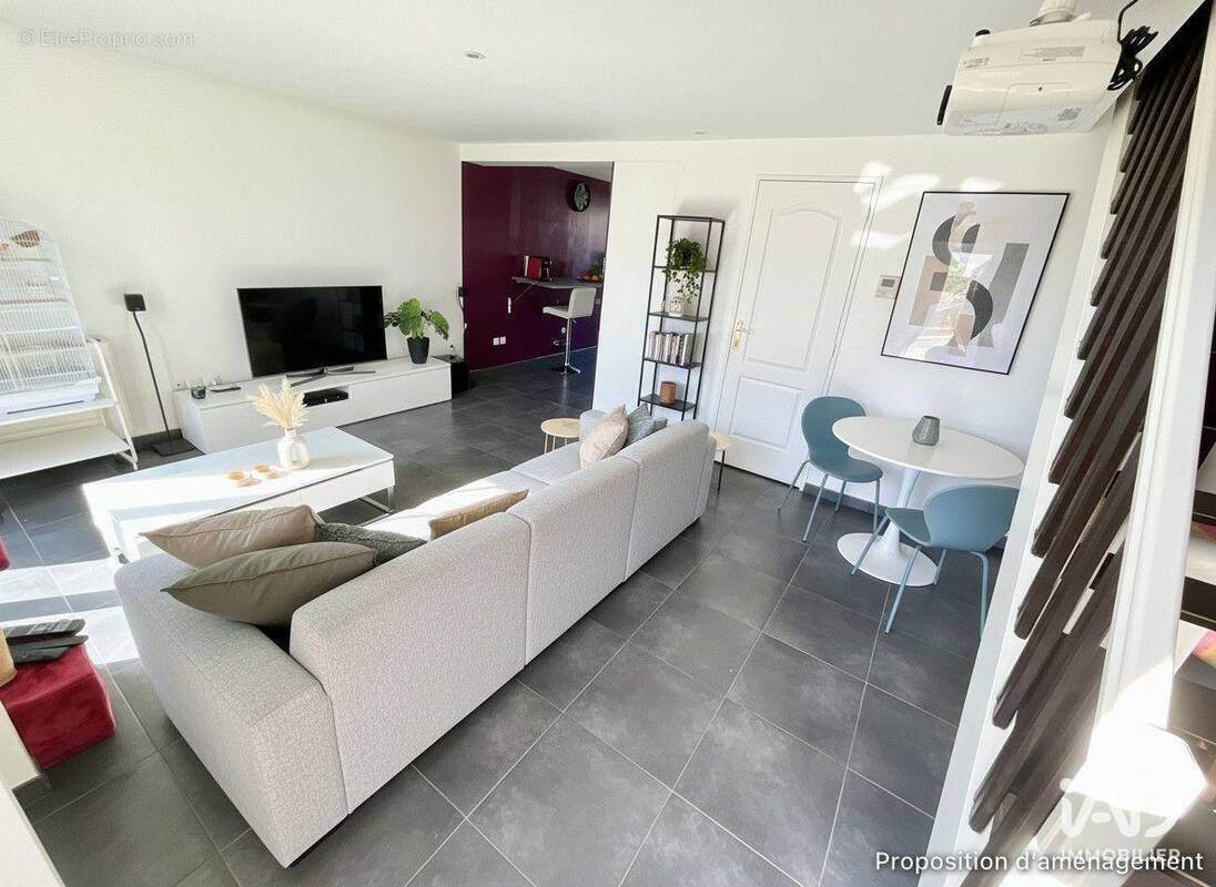 Photo 1 - Maison à OLLAINVILLE