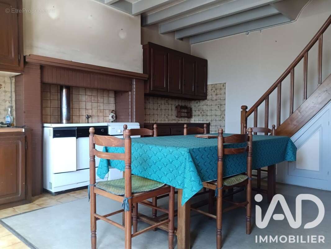 Maison 140 m² à Mialet  - photo 3