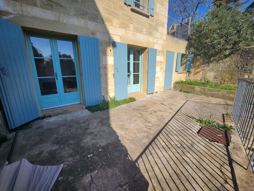 Appartement à UZES