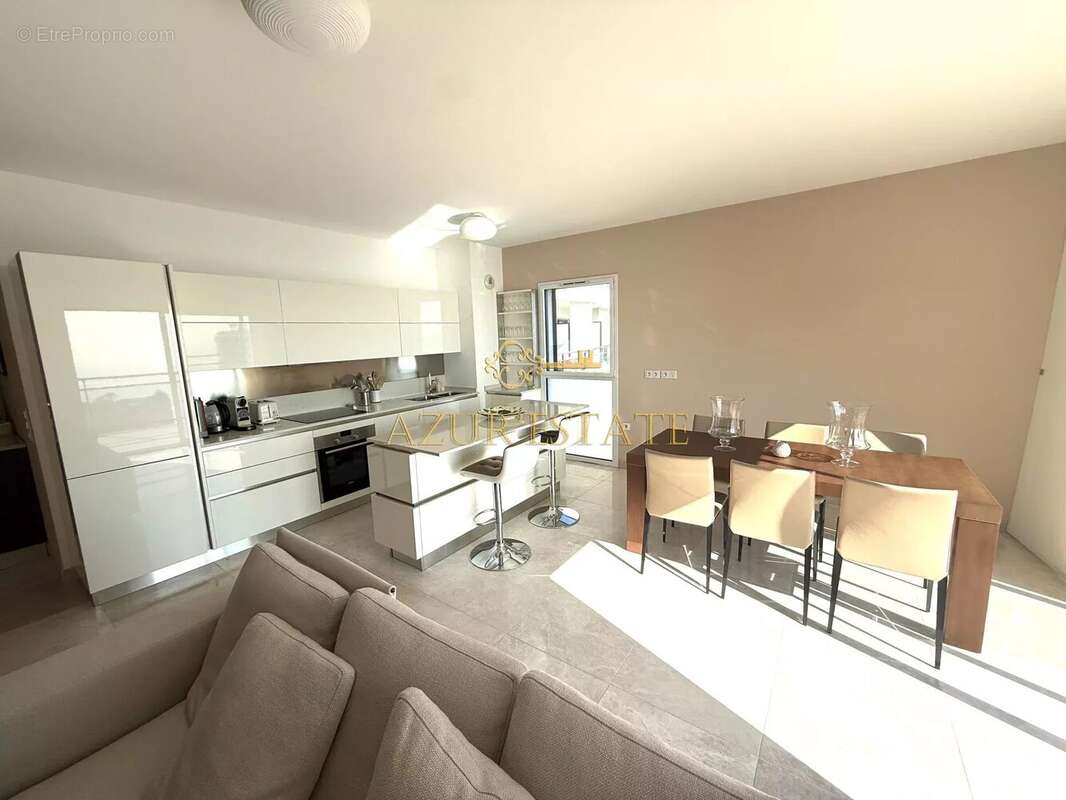 Appartement à BEAUSOLEIL