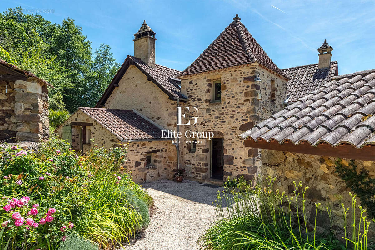 Maison à DOISSAT