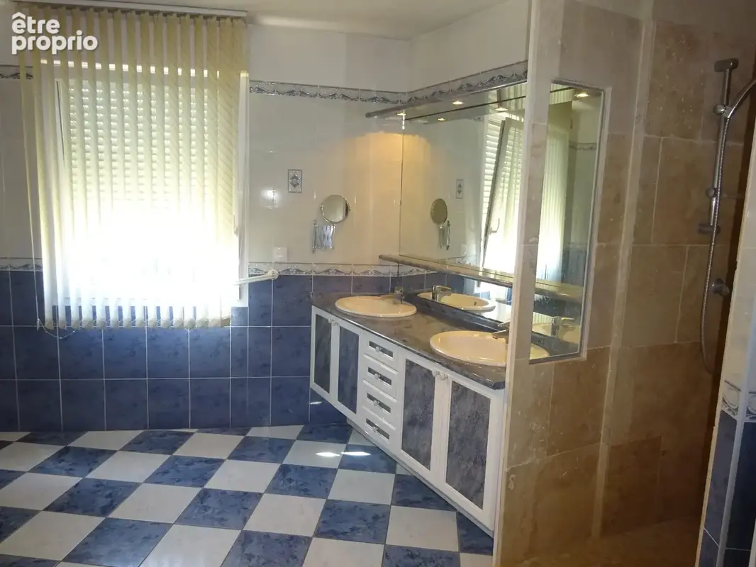 Alès, appartement exceptionnel - photo 13