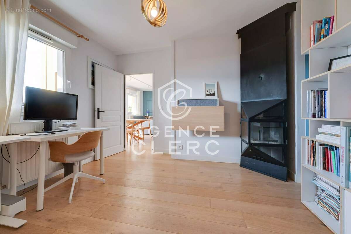 Appartement à VEYRIER-DU-LAC