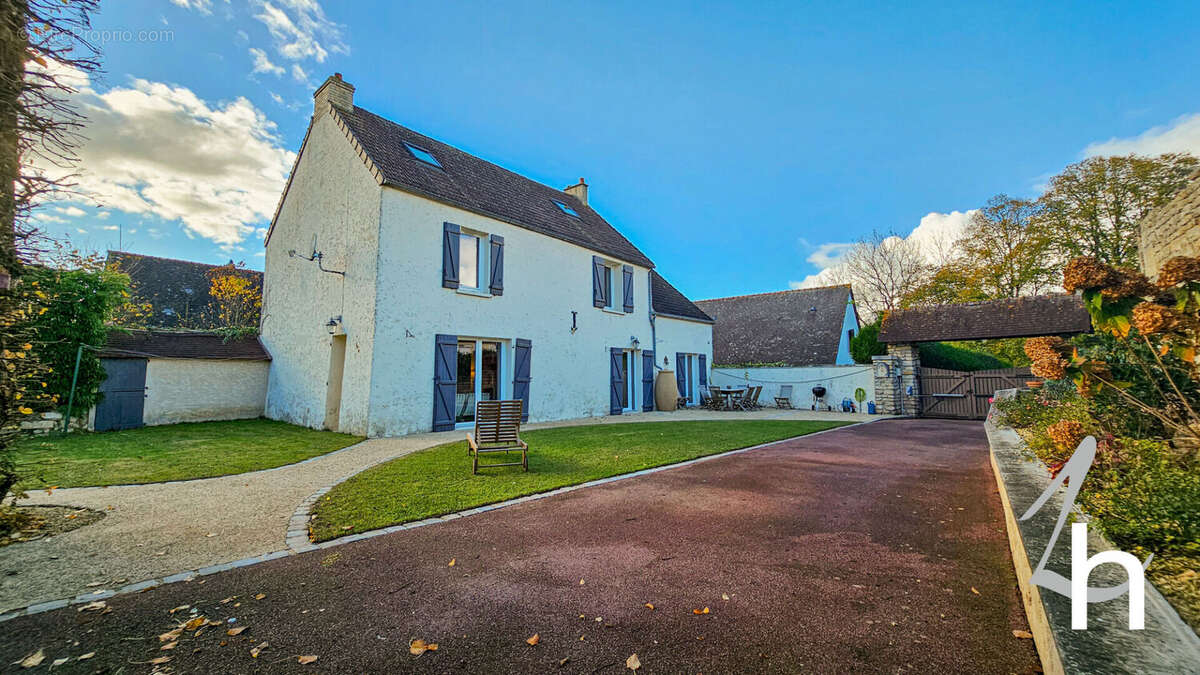 Maison à FONTENAY-LE-PESNEL