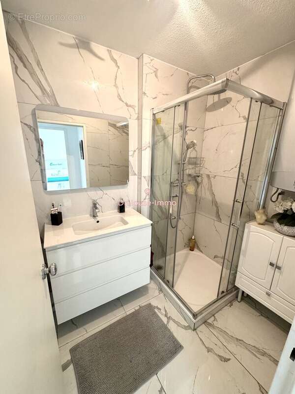 Appartement à MARSEILLE-11E