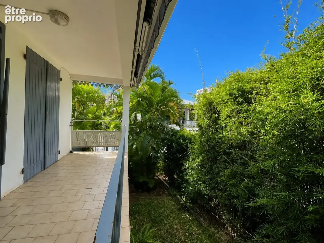 Maison à vendre 4 pièces SAINT DENIS (974) - photo 3
