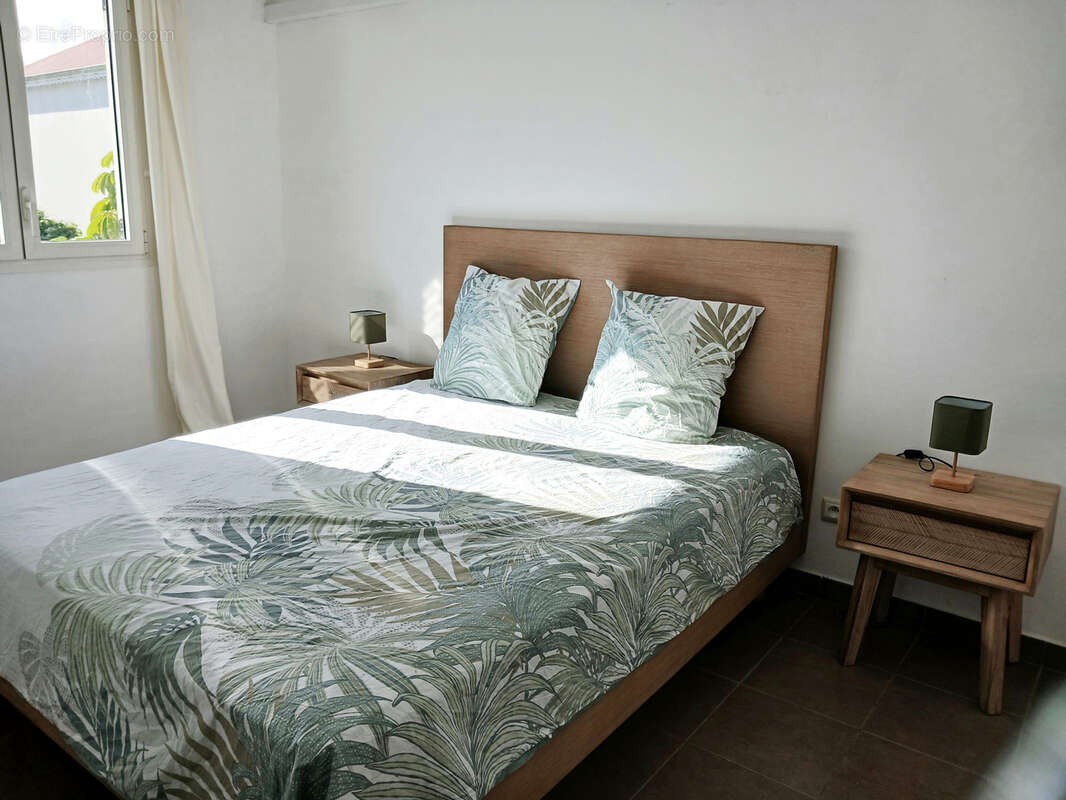 Appartement à BAIE-MAHAULT