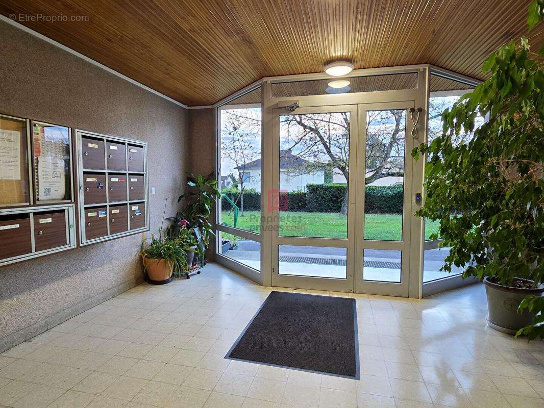 Appartement à VILLIERS-SUR-ORGE