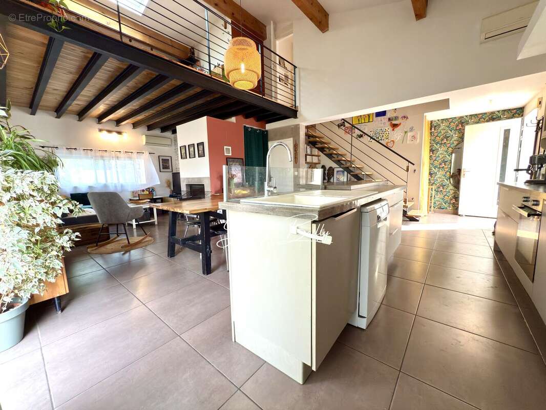 Maison à LE SOLER