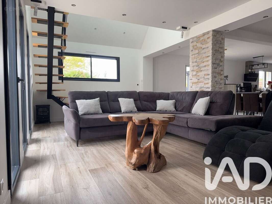 Photo 3 - Maison à VIGNEUX-DE-BRETAGNE