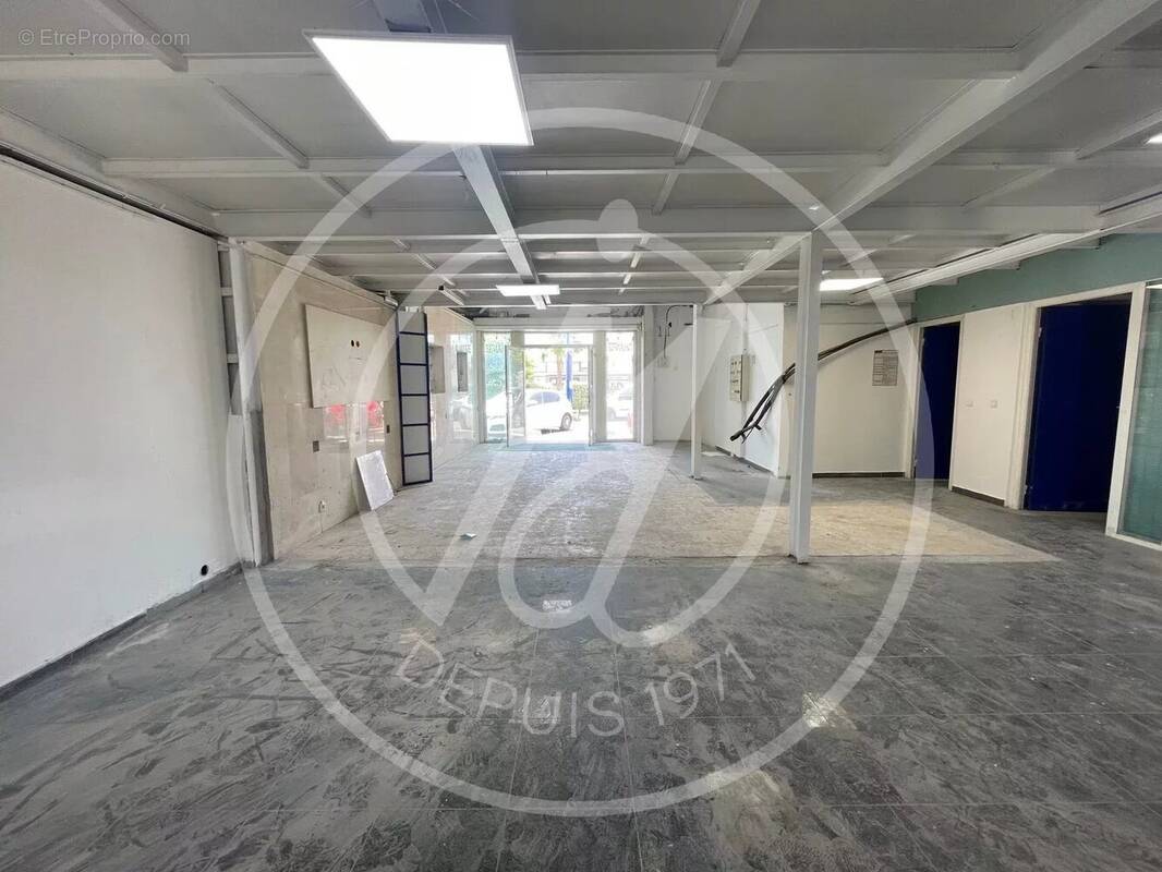 Commerce à BAIE-MAHAULT