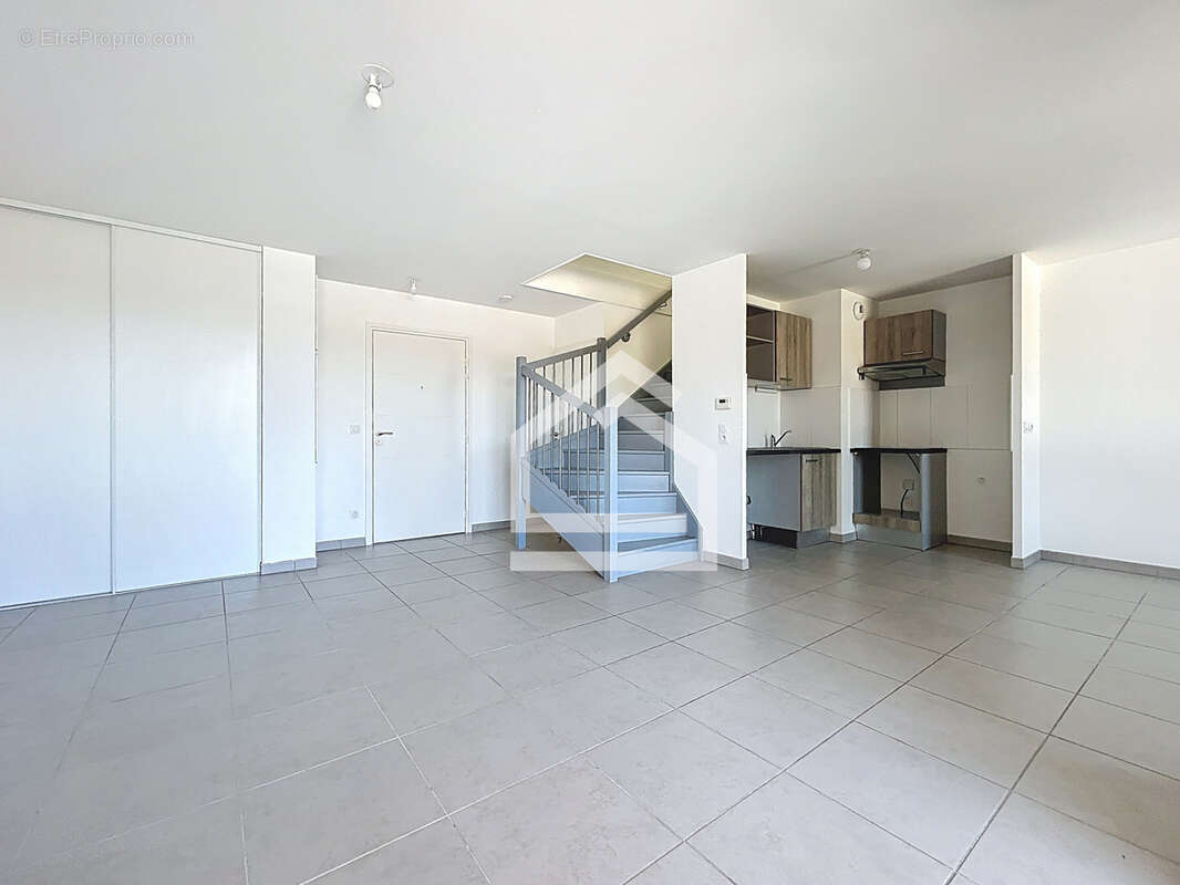 Appartement à LE TAILLAN-MEDOC