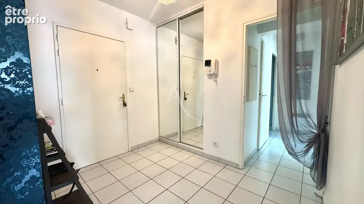 Appartement T3 en rez-de-chaussée avec terrasse et 2 places de parking Brebières - photo 9