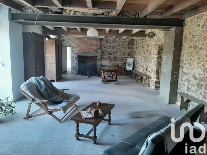 Photo 2 - Maison à LA CHAPELLE-SAINT-LAURENT