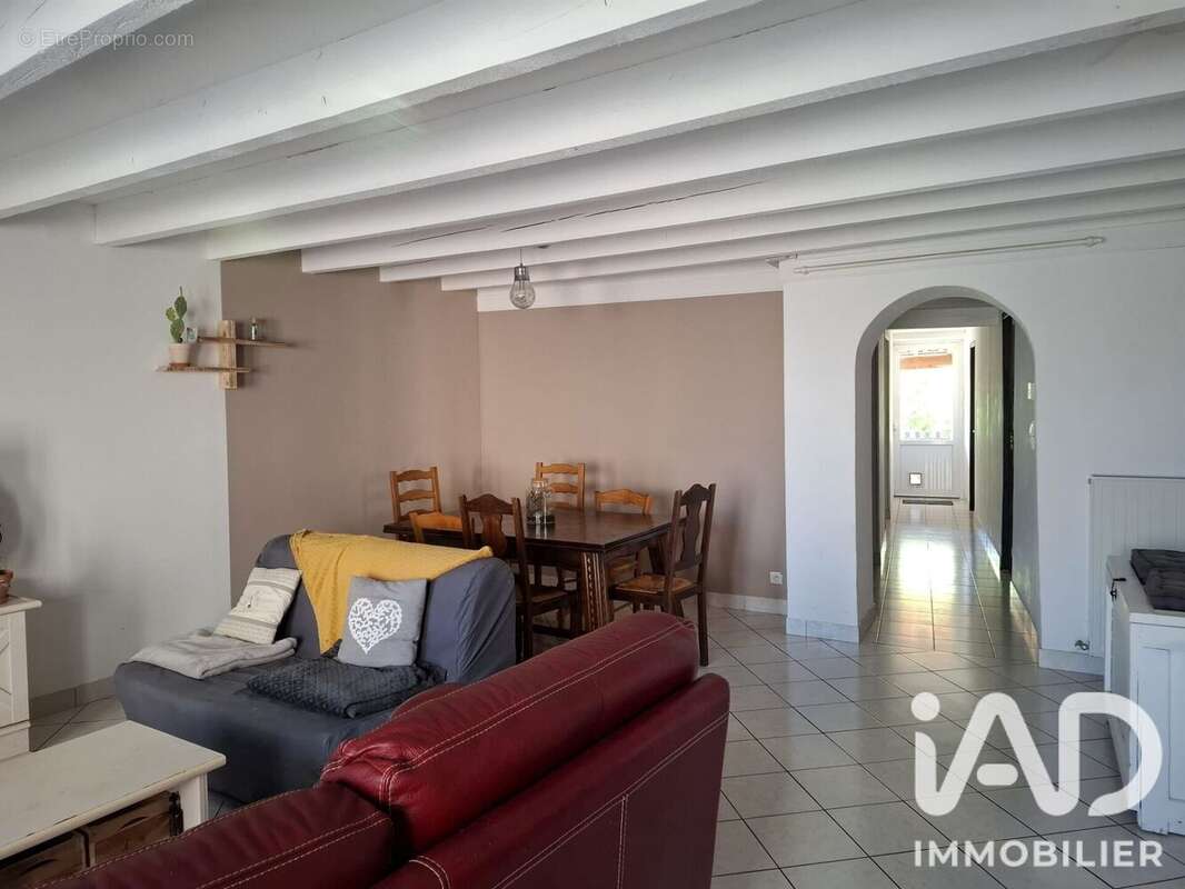 Maison 160 m² à Pas-De-Jeu  - photo 3