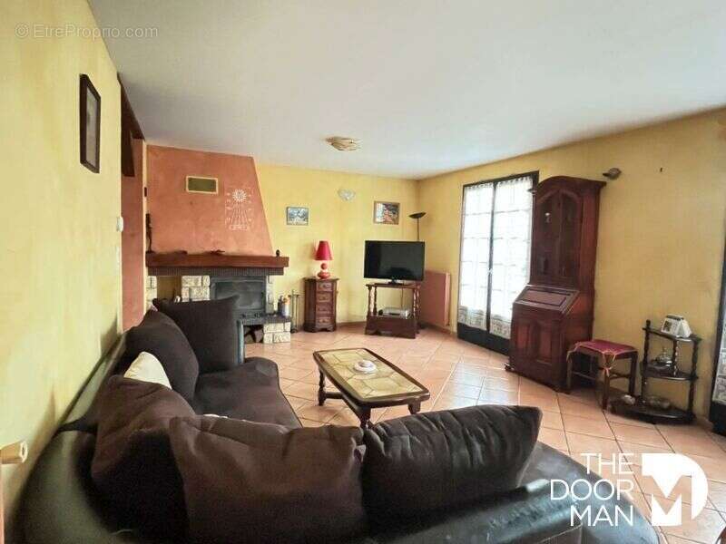Appartement à FORGES-LES-BAINS