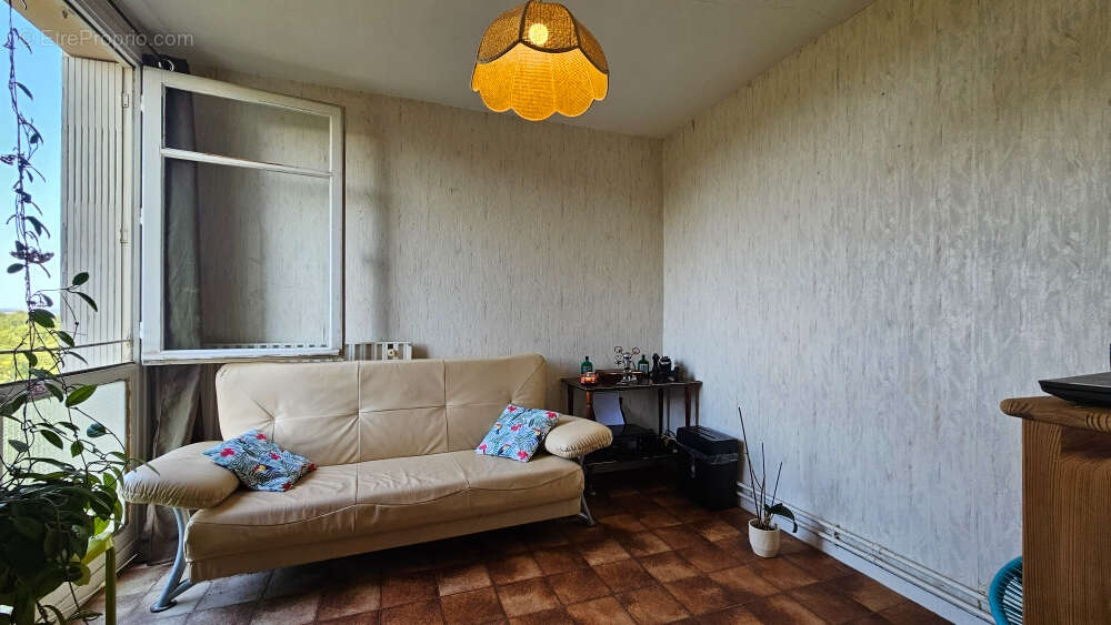 COLAYRAC SAINT CIRQ Appartement 4 pièce(s) 75.22m2 - photo 6