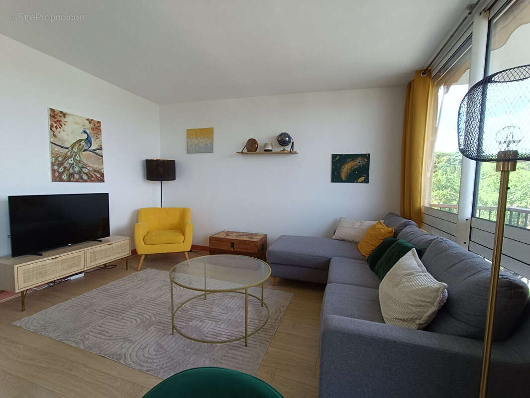 Appartement Fontenay Le Fleury 5 pièce(s) - photo 2