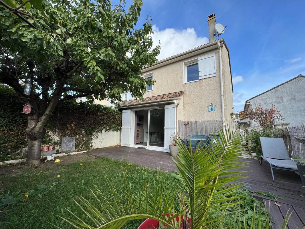 Photo 1 - Maison à CARRIERES-SOUS-POISSY