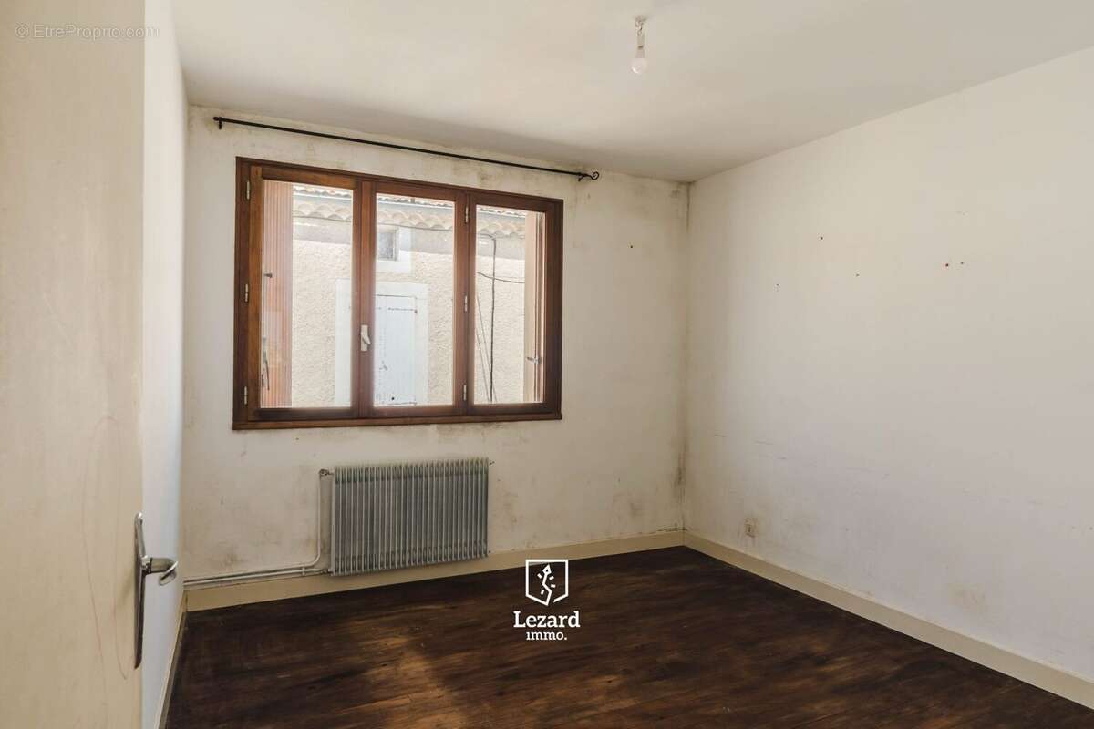 Maison à SALLES-SUR-L'HERS