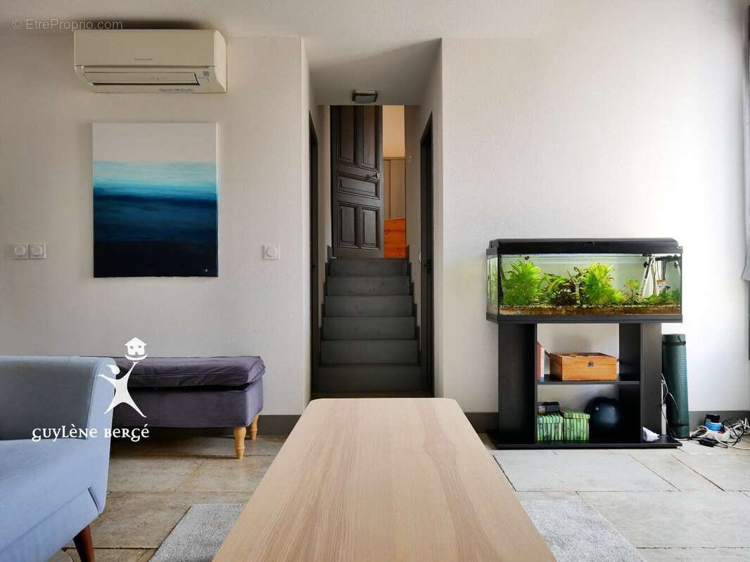 Appartement à LE CAILAR