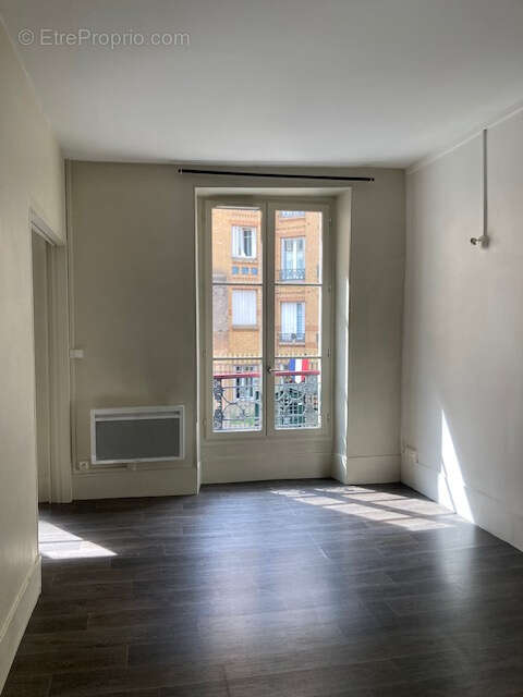 Appartement à PARIS-7E