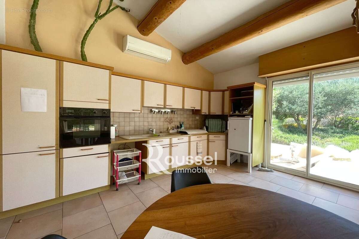 Maison à BOUZIGUES