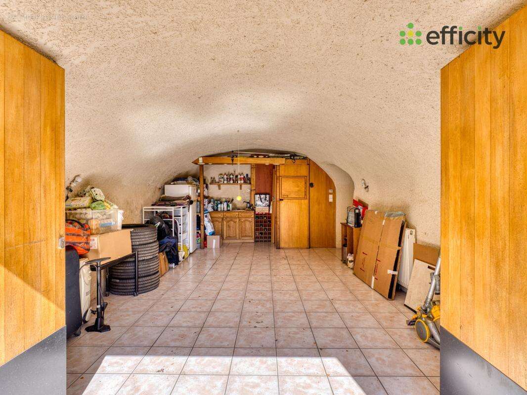 Maison à SATOLAS-ET-BONCE
