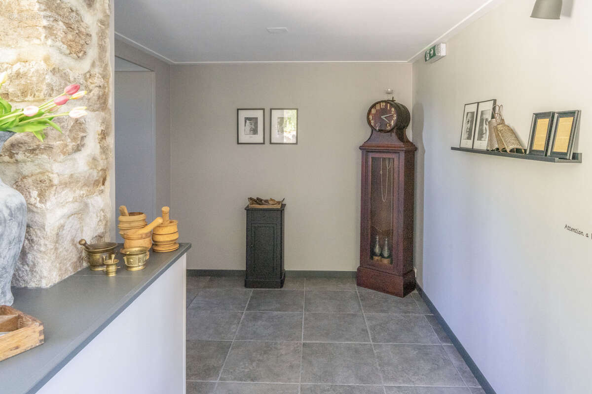 Maison avec restaurant + licence iv - photo 35