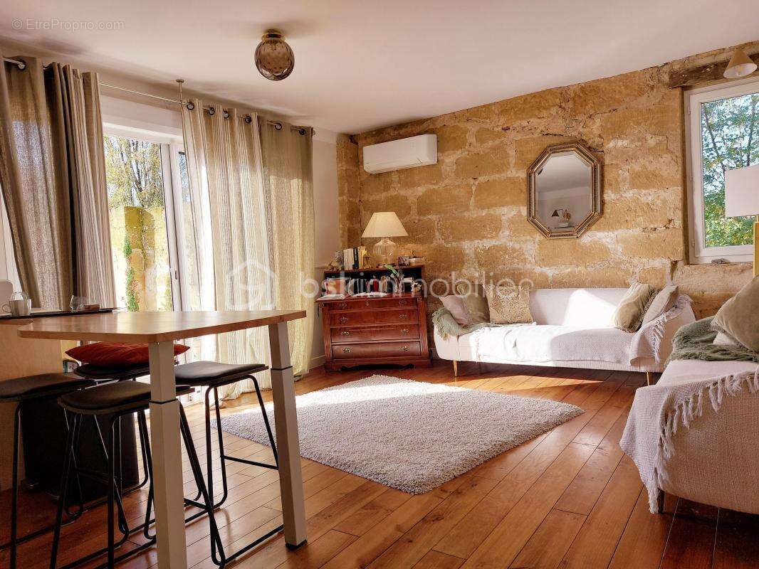 Maison à BOURDELLES