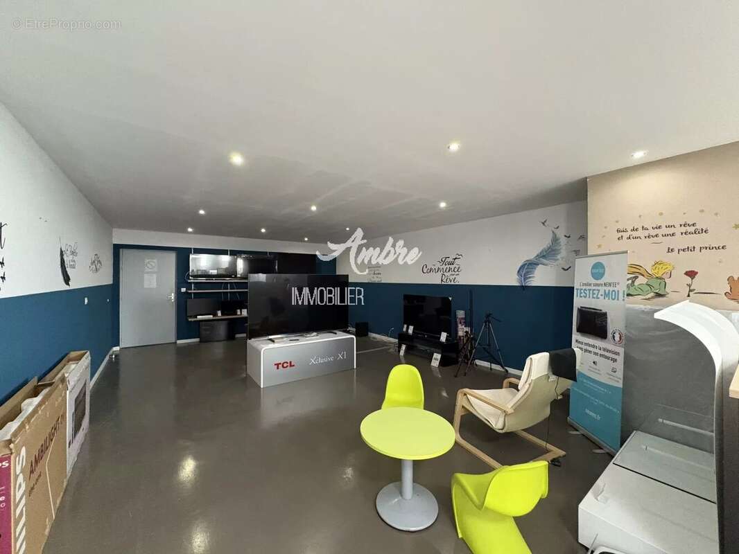 Commerce à BEAUMONT-LES-VALENCE