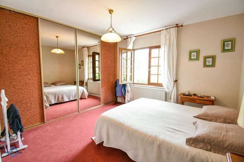 Maison à vendre 7 pièces CELLETTES (41) - photo 6