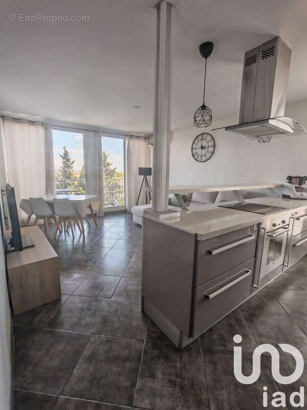 Photo 3 - Appartement à PORT-DE-BOUC