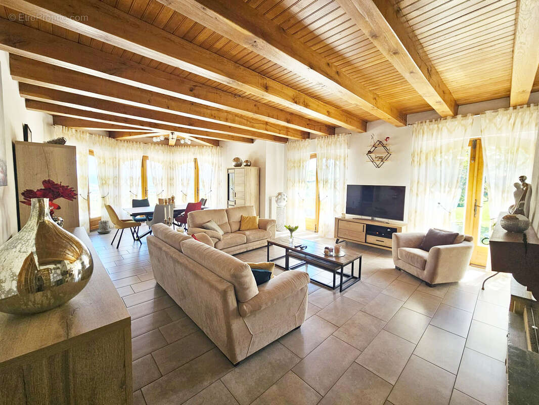 Luxueuse villa avec vue panoramique - photo 11