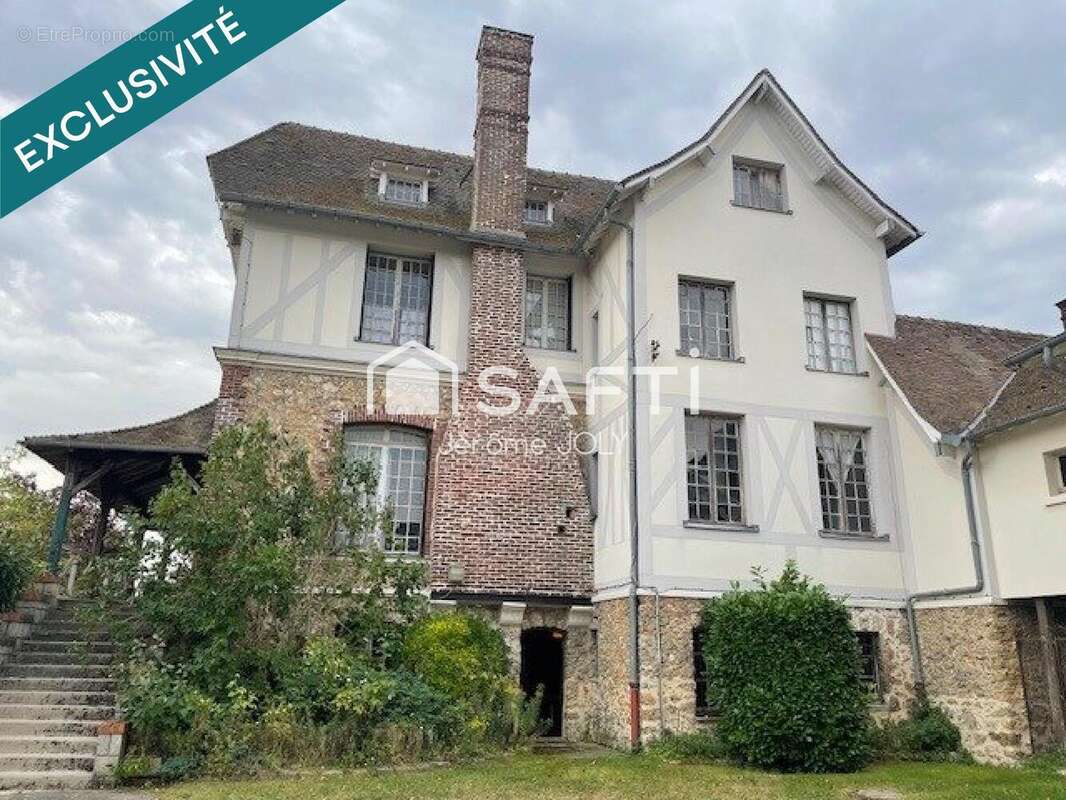 Photo 2 - Maison à LE MESNIL-LE-ROI