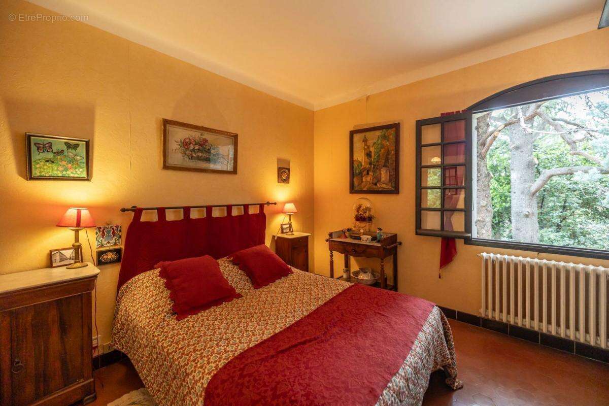 Maison à VAISON-LA-ROMAINE