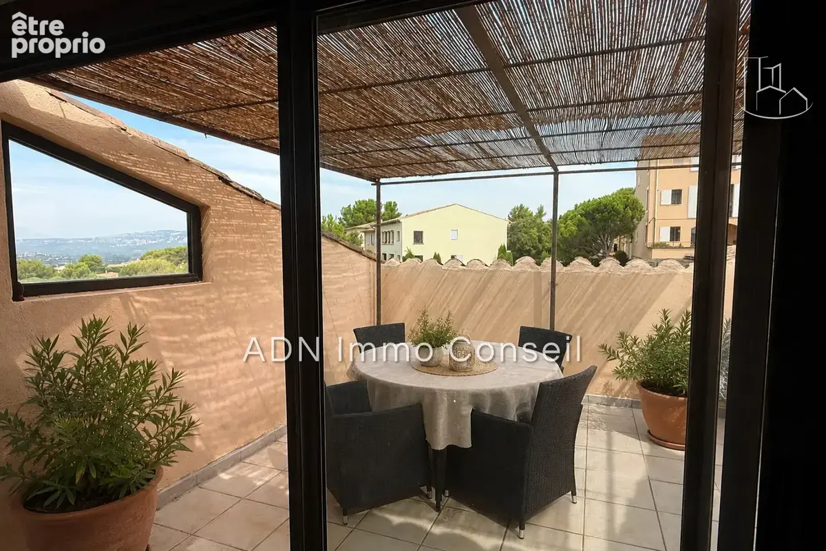 Appartement 71 m² à Mallemort  - photo 8