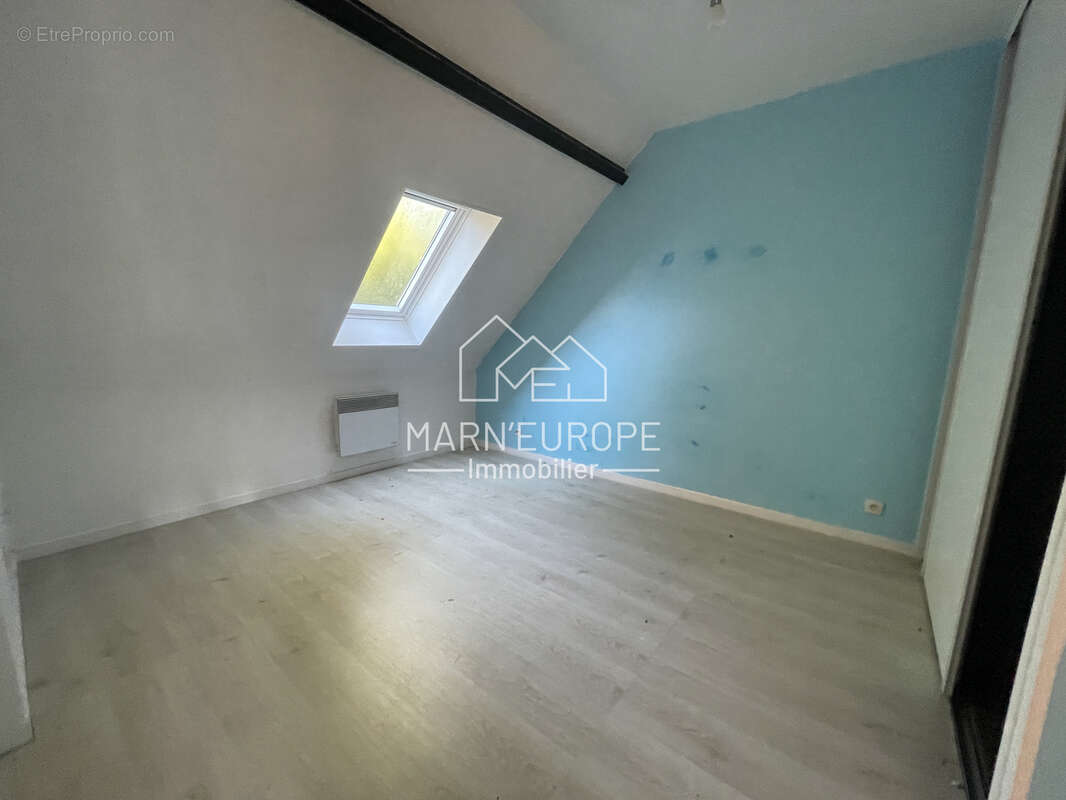 Appartement à VILLIERS-SUR-MORIN