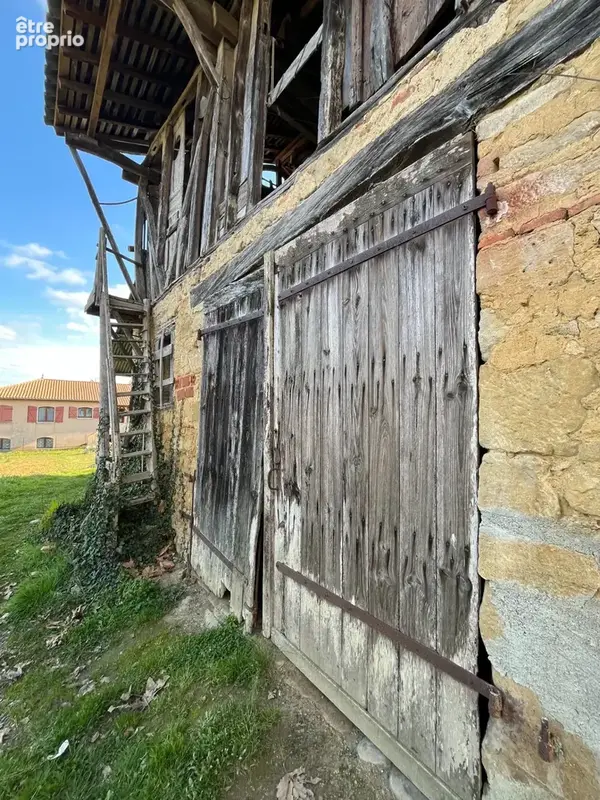 BEAUMARCHES MAISON de 1720 en pierres, 3 chambres, dans son jus, avec grange  et jardin 680m2, école et commerces de proximité,  - photo 13