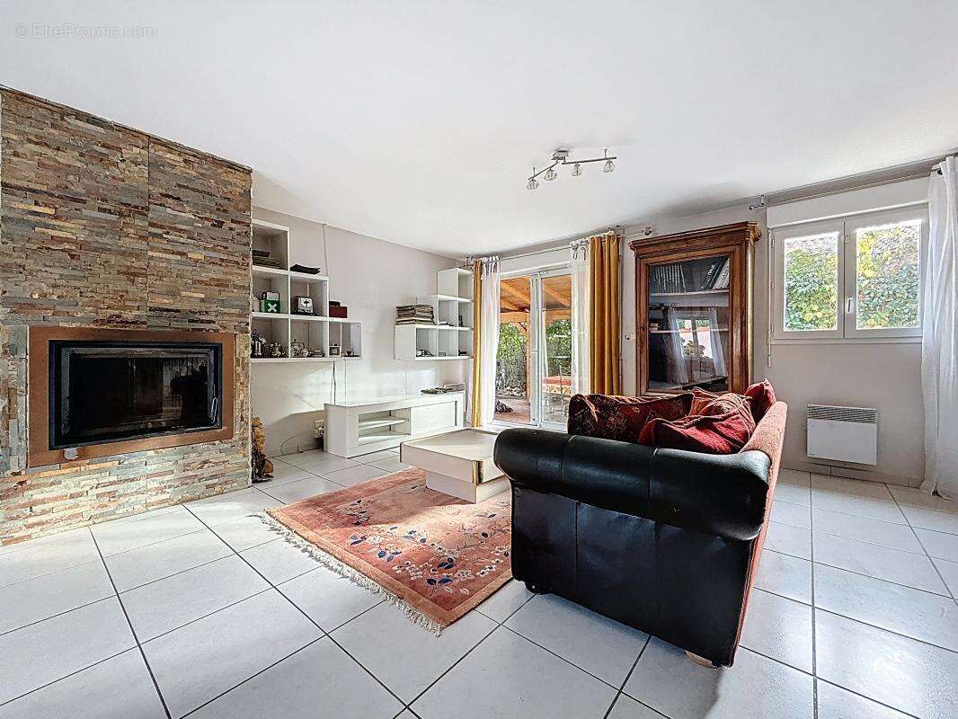 Maison à SAINT-RAMBERT-D'ALBON