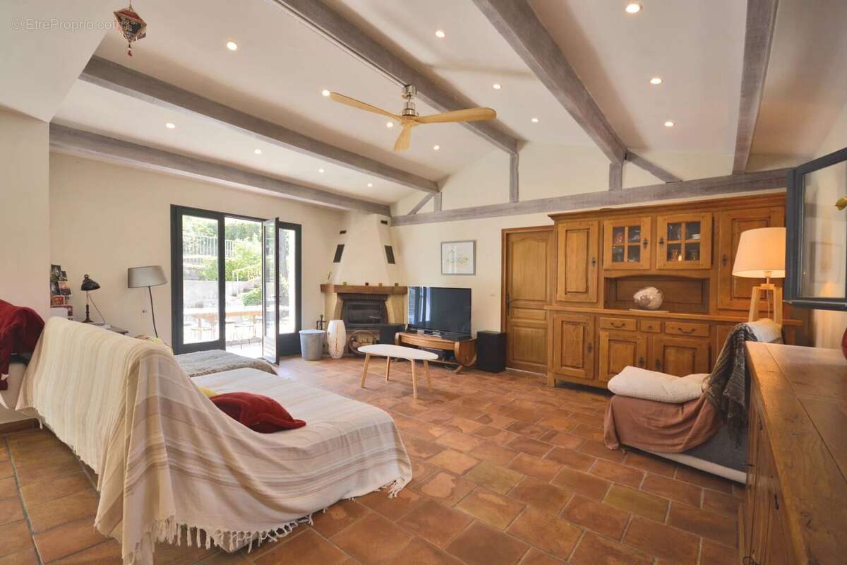 Maison à MOUANS-SARTOUX