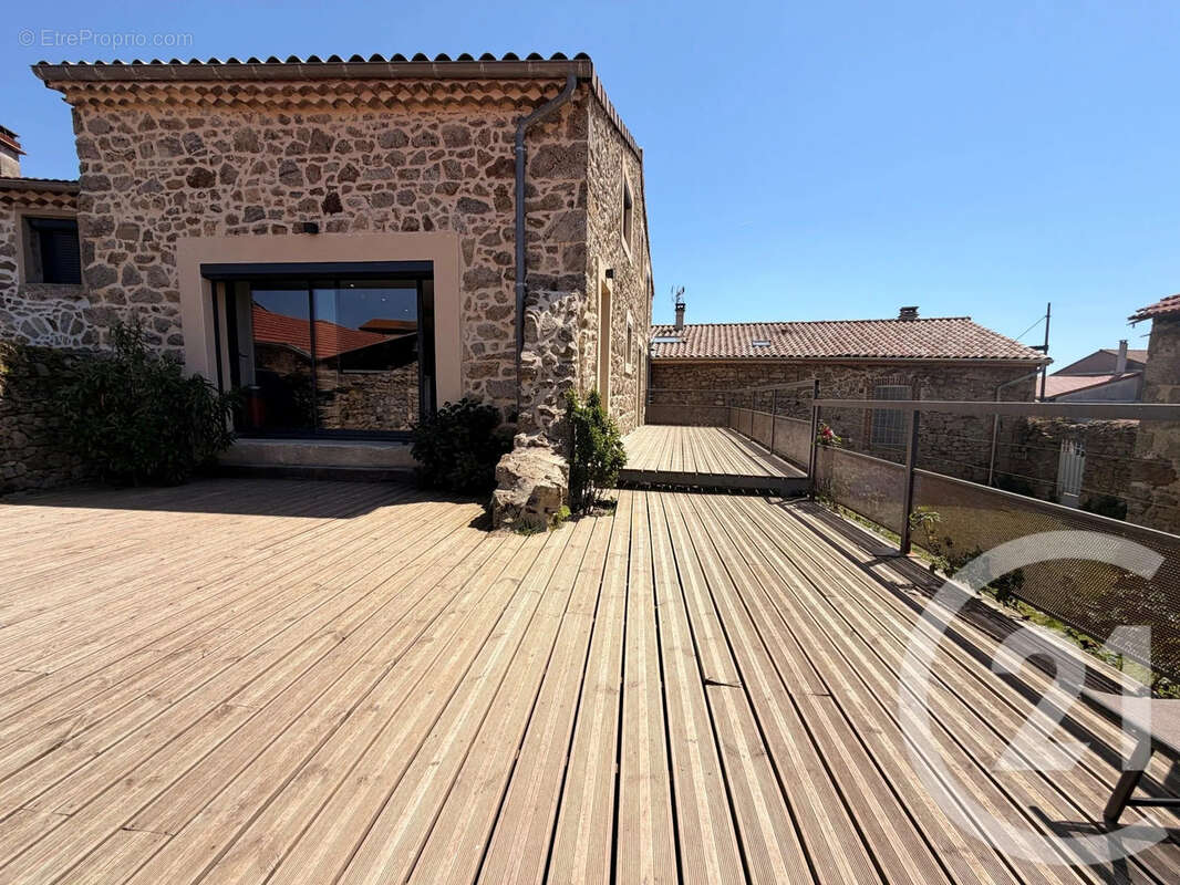 Maison à ARDOIX