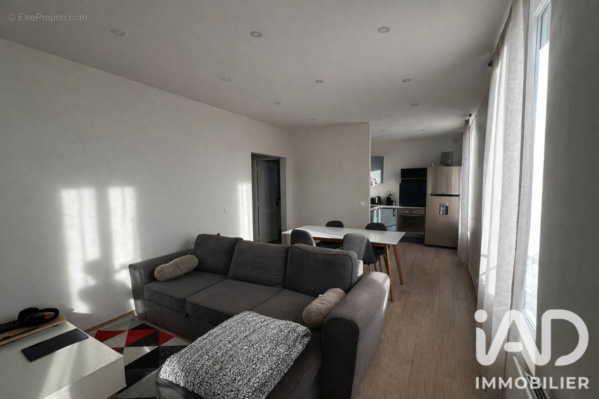 Photo 1 - Appartement à SAVIGNY-SUR-ORGE